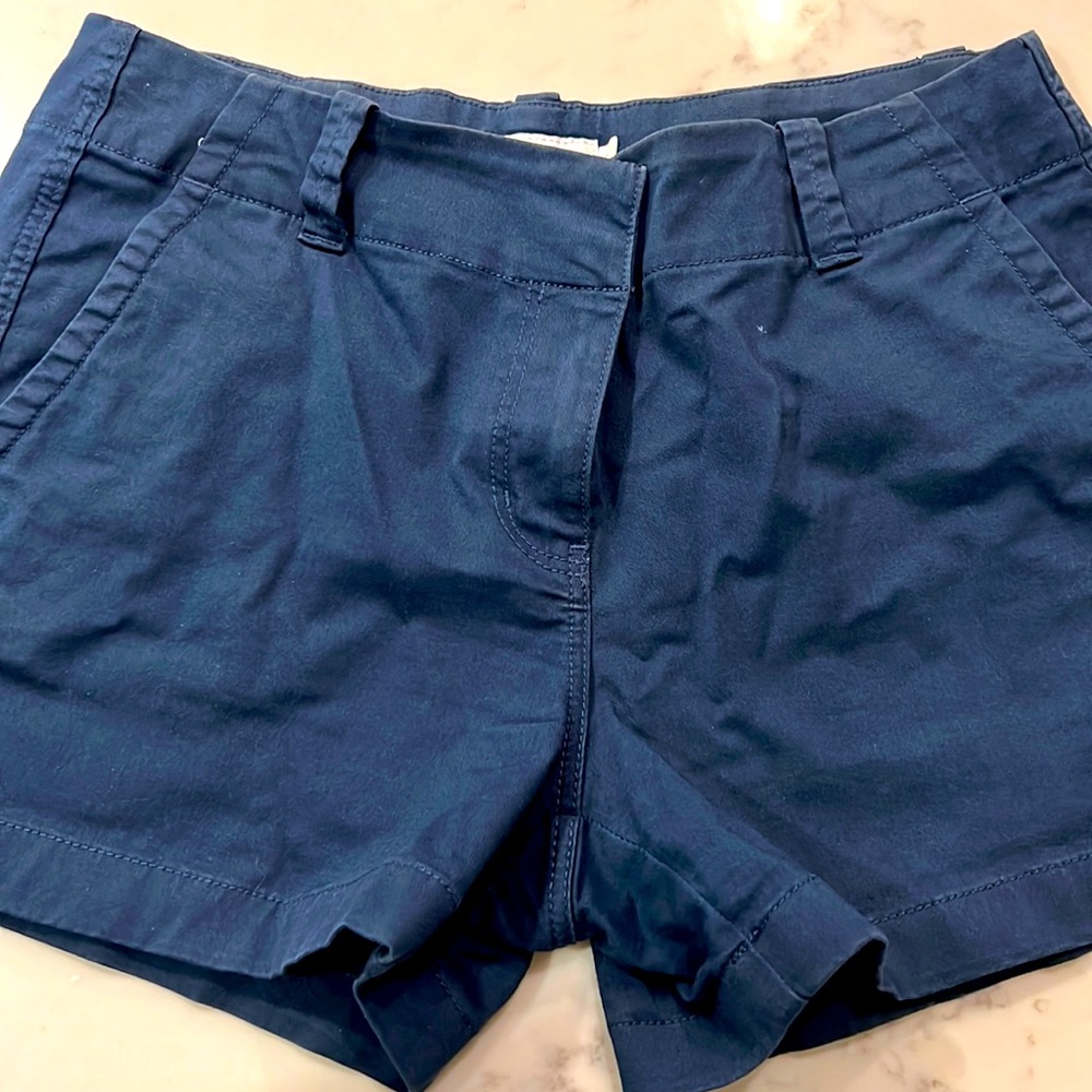 Navy VineYard Vines 3 inch shorts